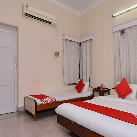 Oyo 10826 Sona Guest House Калькутта Экстерьер фото