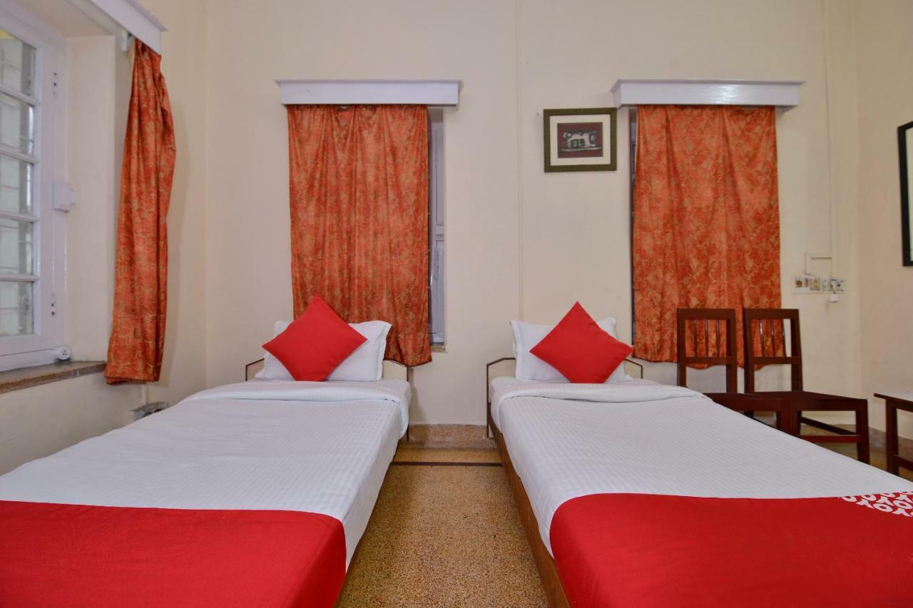 Oyo 10826 Sona Guest House Калькутта Экстерьер фото